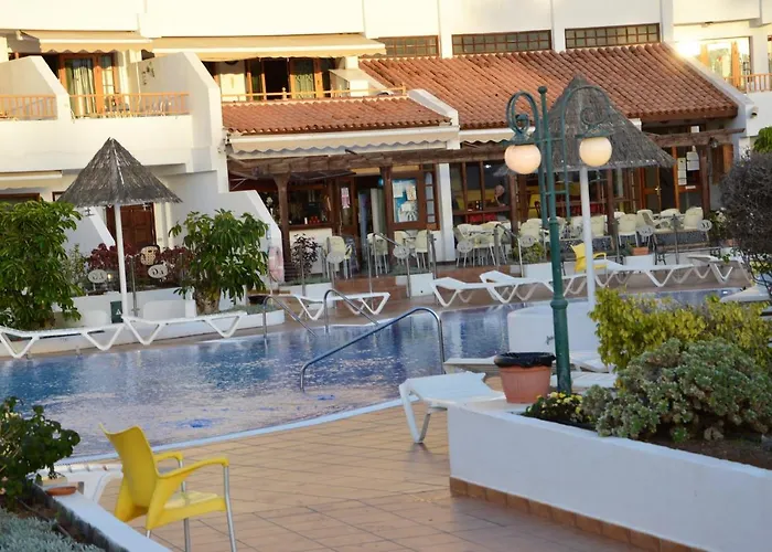 Geranios-san-eugenio-adeje-spain Appartement